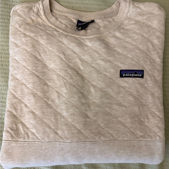 Patagonia Men's Cream Cotton Crewneck Sweater - Picture 2 of 3